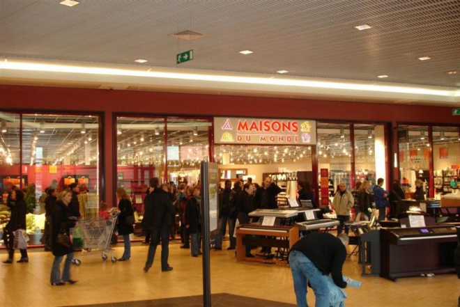 MAISONS DU MONDE Besançon Chateaufarine (2009)